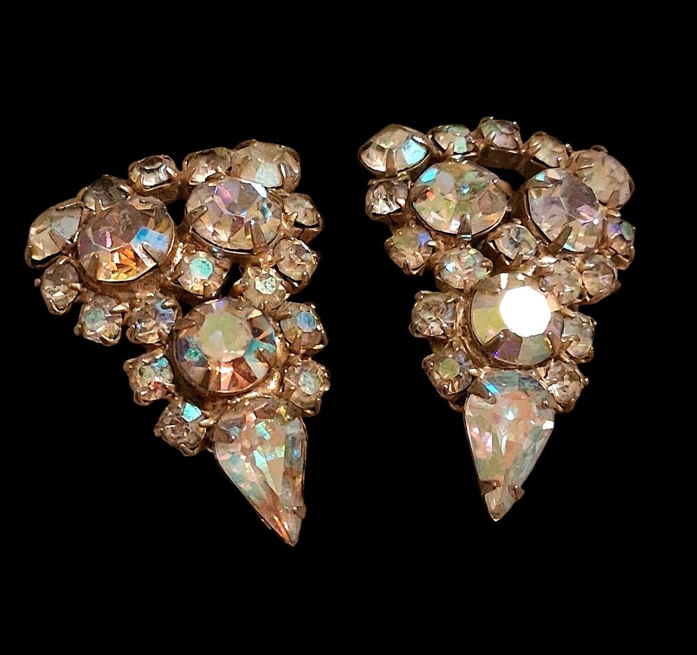 Vintage Arora Borealis Rhinestone Clip on Earrings MSM Arrowhead shape